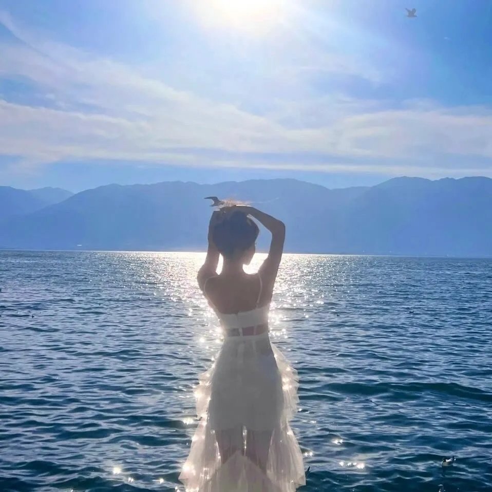 东方神骏 海报